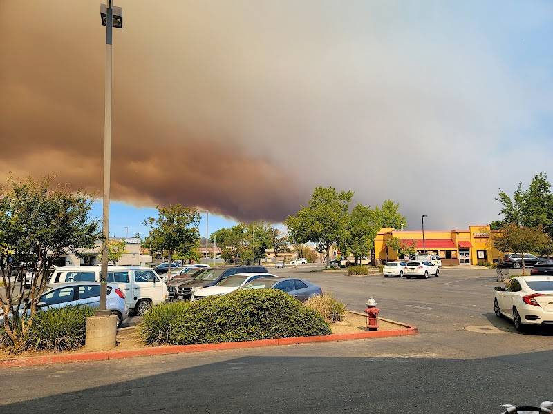 Lake Boulevard Plaza Shopping Center