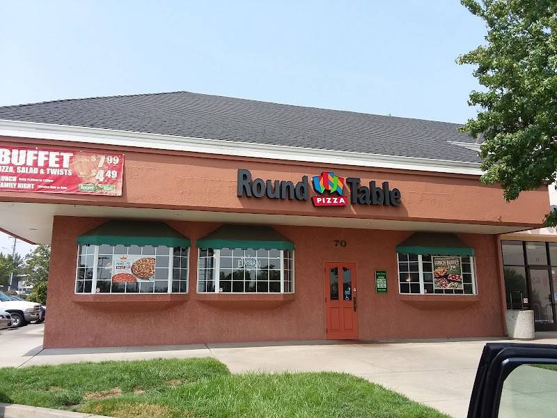 Lake Boulevard Plaza Shopping Center